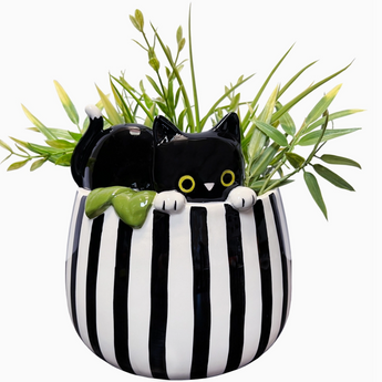 Adorable ceramic black cat flower pot with a playful Peek-a-Boo design, adding charm to your garden landscape.