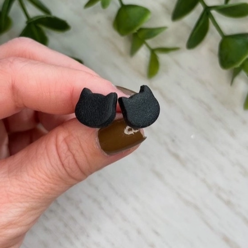 Cat Themed gifts, Black Cat Earrings