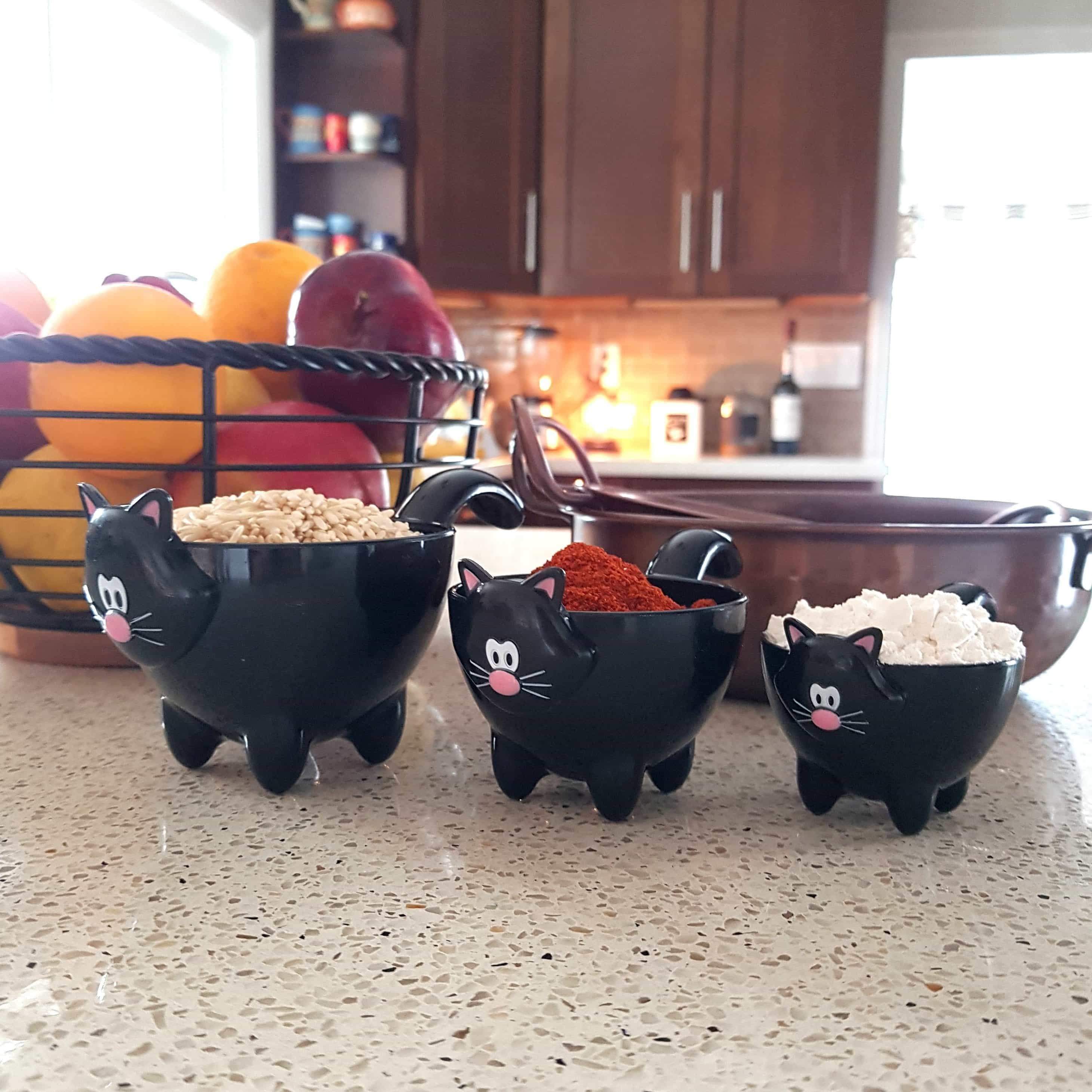 Products for Cat Lovers, Black Cat Measuring Cups