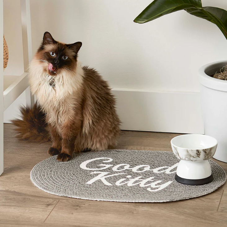 Kitty Food Mat Made Of Absorbent Cotton