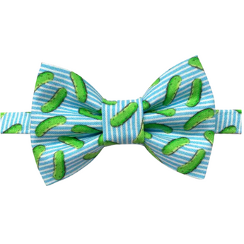A stylish blue and white striped cat collar with a matching pickle-print bow tie, perfect for adding flair to your feline friend's look.