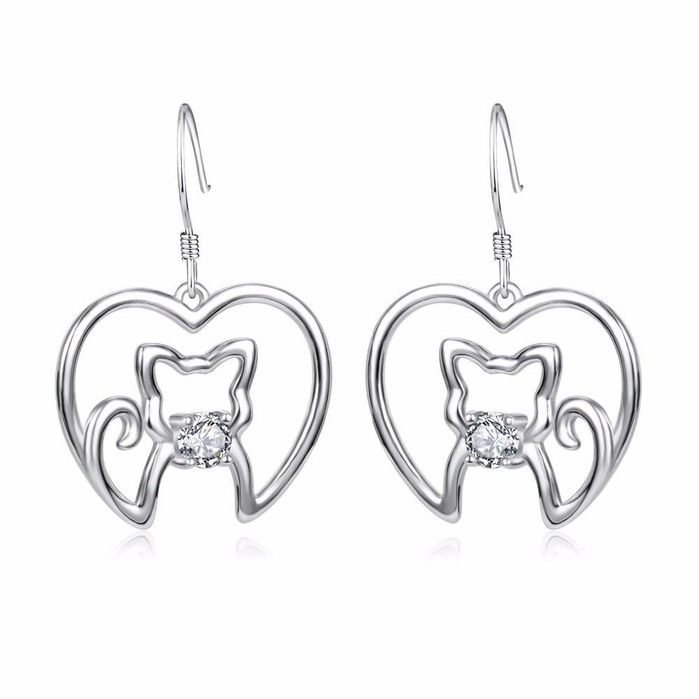 Refresh your jewelry cat collection with these beautiful sterling silver cat earrings.