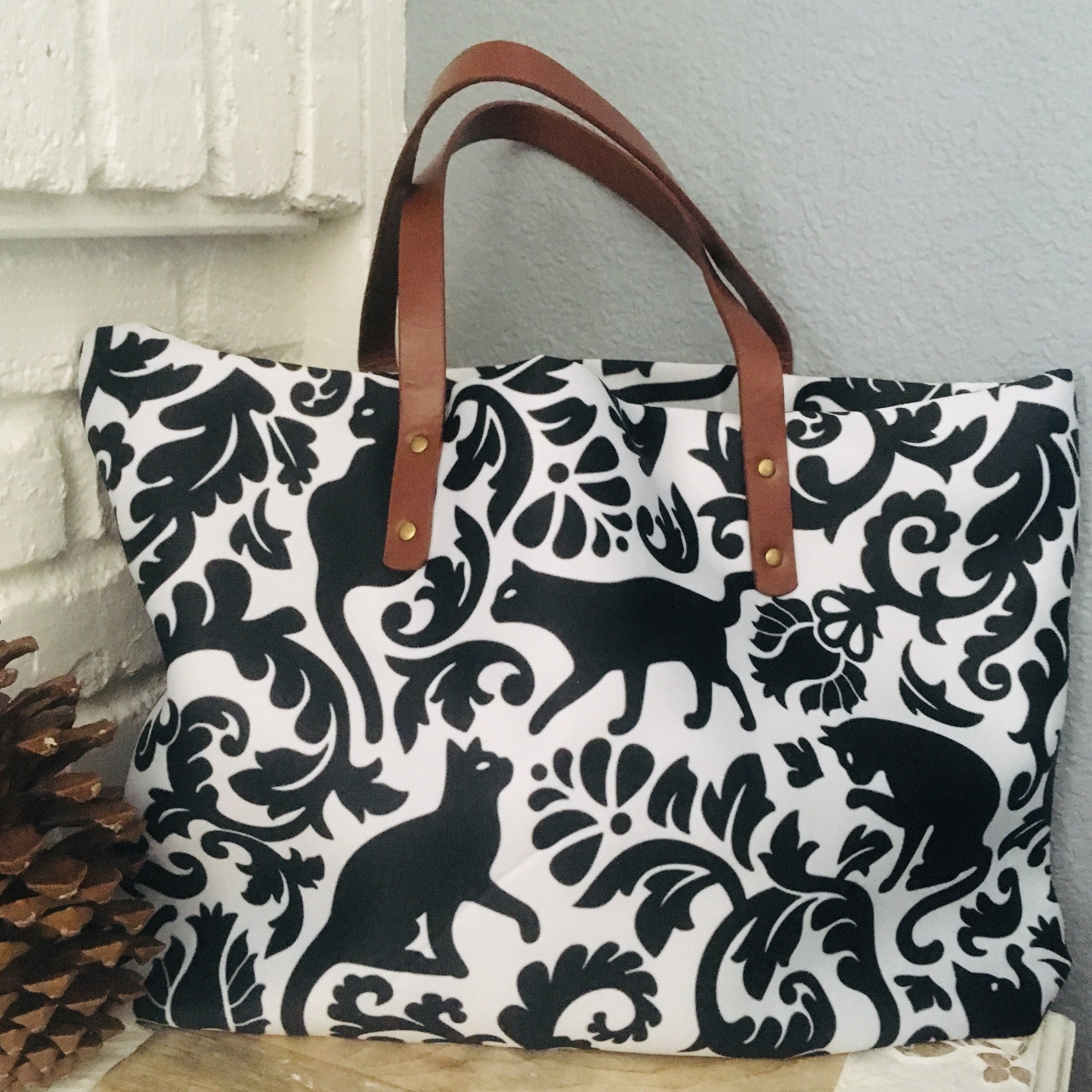 Cat Gifts for Women, Cat Purse Featuring Black Cats On a White Backdrop